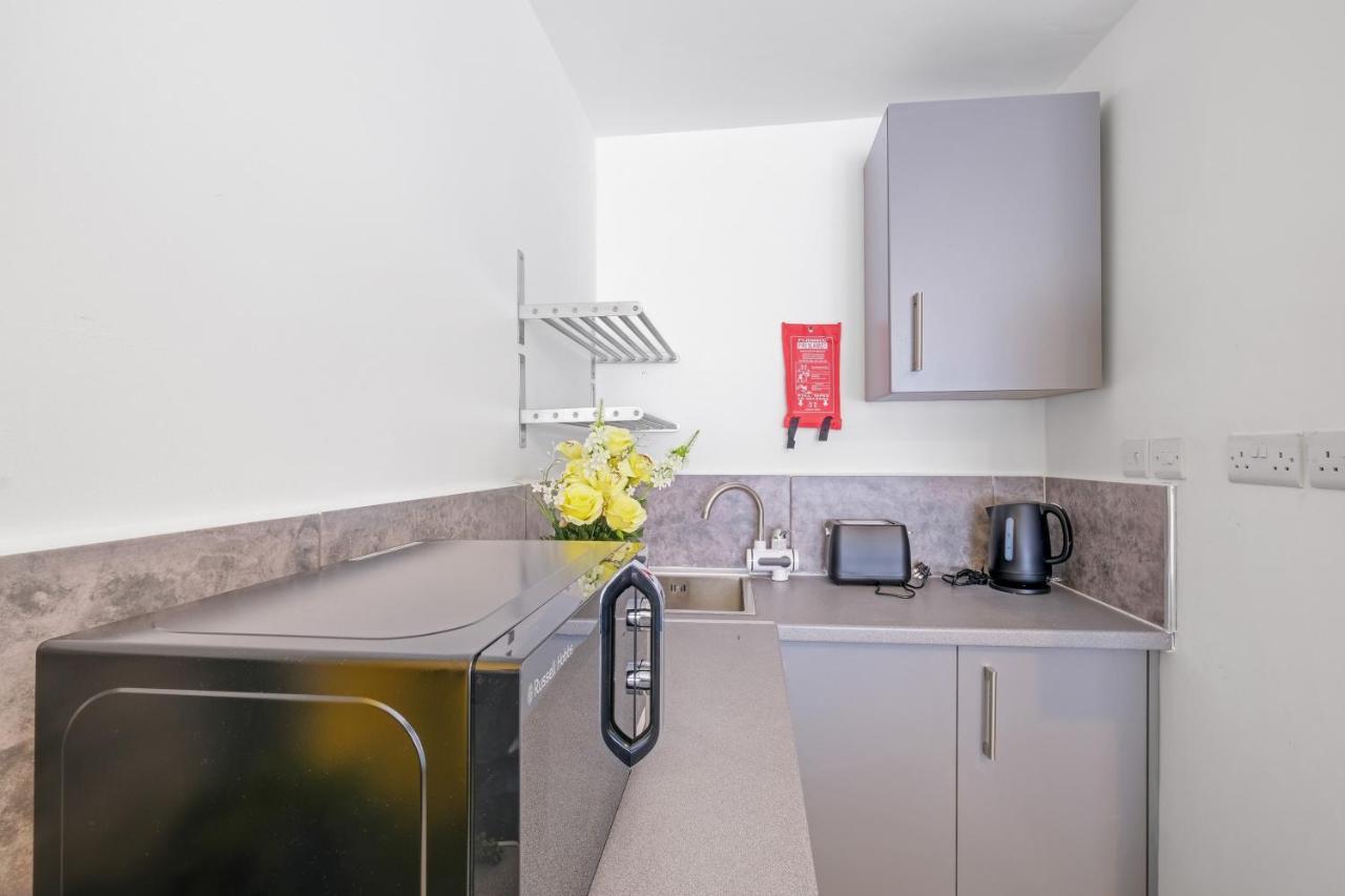 Fernbank Studios Sudbury Hill Harrow Self-Contained Studios With En-Suite Wembley エクステリア 写真