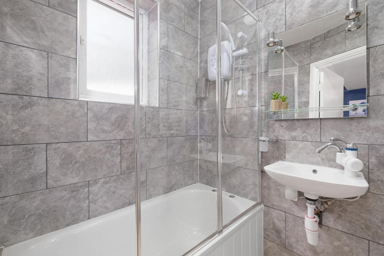 Fernbank Studios Sudbury Hill Harrow Self-Contained Studios With En-Suite Wembley エクステリア 写真