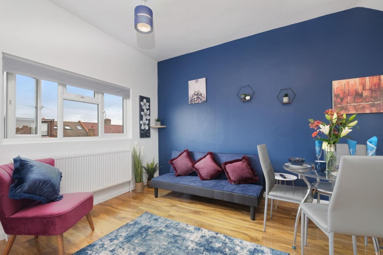 Fernbank Studios Sudbury Hill Harrow Self-Contained Studios With En-Suite Wembley エクステリア 写真